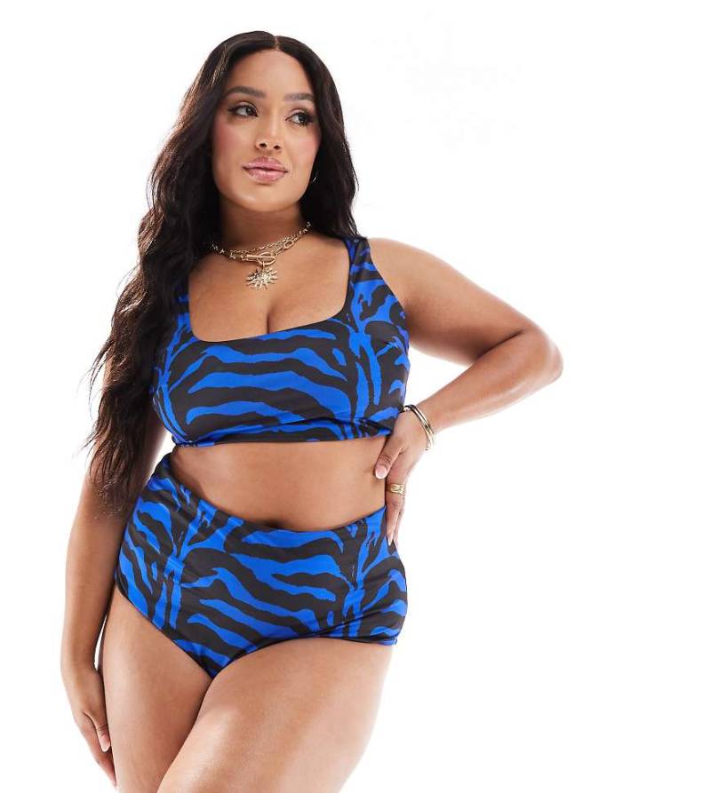 ASOS DESIGN Curve - Gloria - Bikinihose in Blau mit Zebramuster und hohem Bund von ASOS Curve
