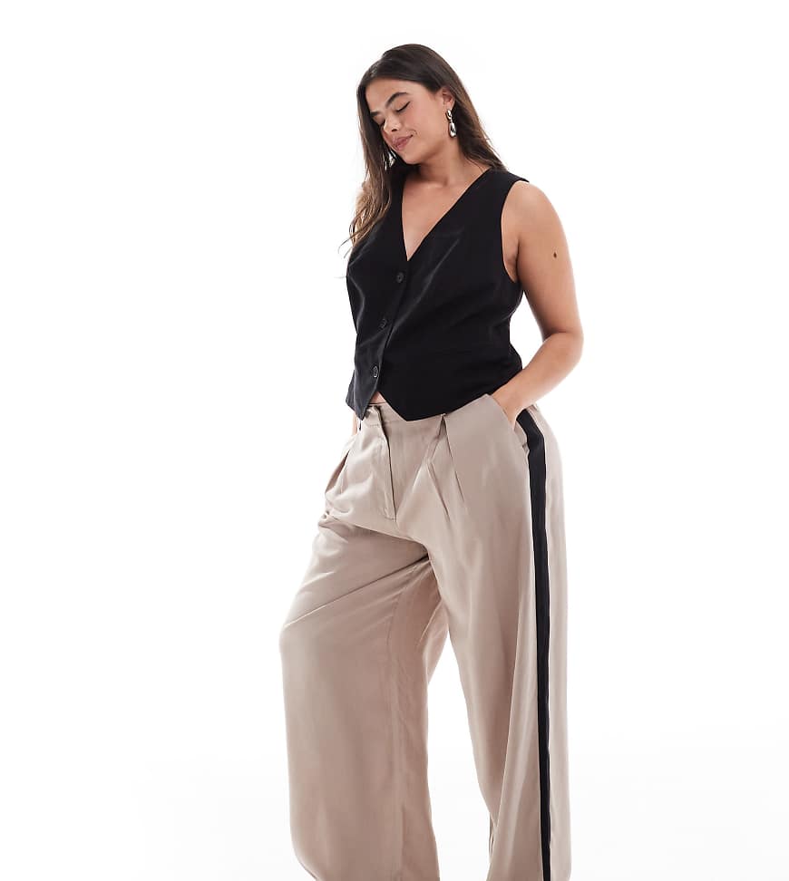 ASOS DESIGN Curve - Hose in Mokka mit Bundfaltendetail und Kontrasteinsatz-Neutral von ASOS DESIGN