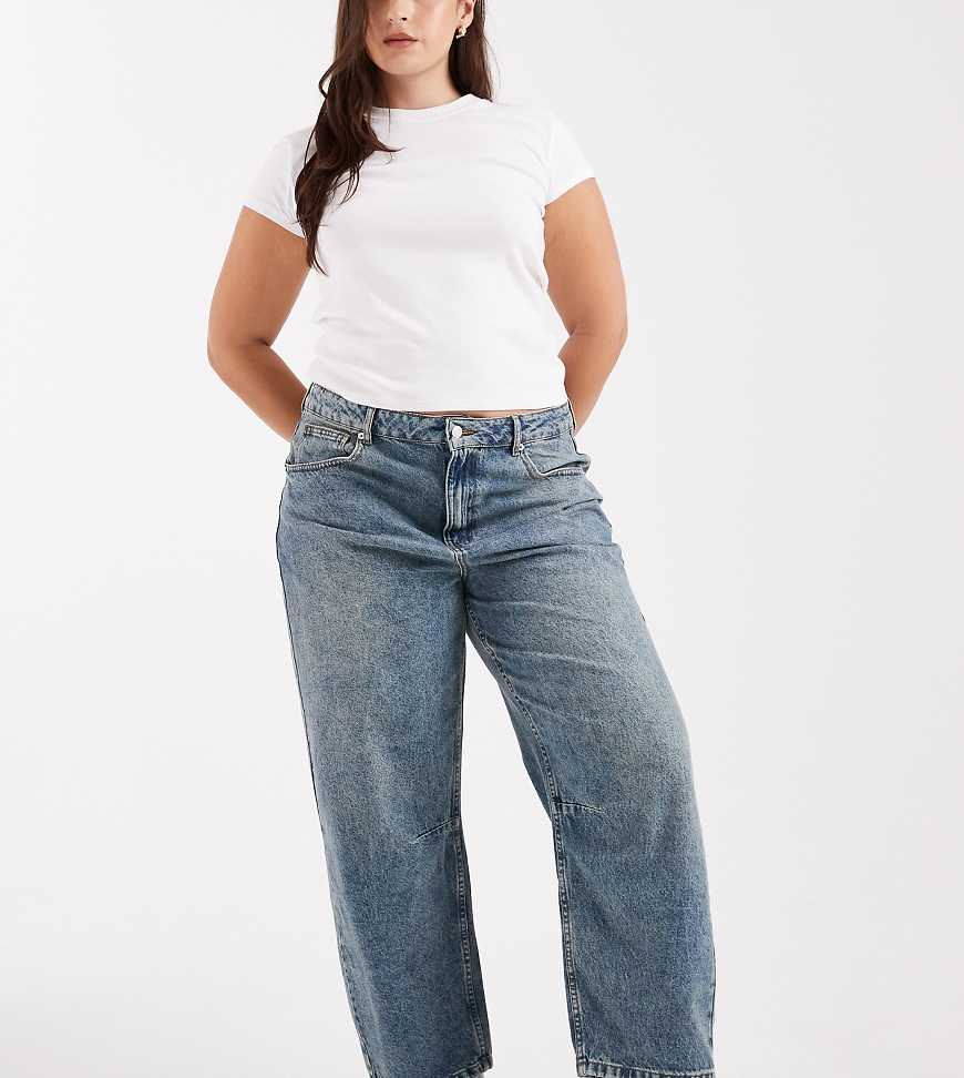 ASOS DESIGN Curve - Knöchellange Jeans in dunkler Vintage-Waschung mit abgerundetem Beinschnitt und verstellbarer Taille-Blau ASOS DESIGN Curve - Knöchellange Jeans in dunkler Vintage-Waschung mit abgerundetem Beinschnitt und verstellbarer Taille-Blau von ASOS DESIGN