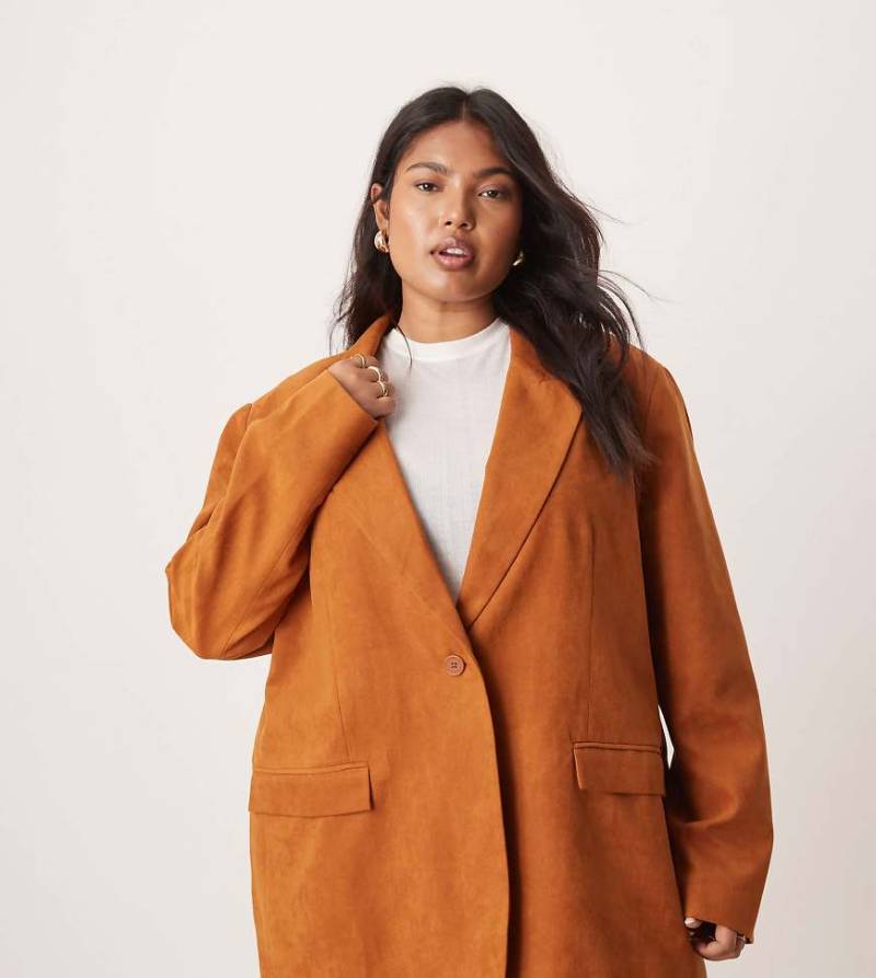 ASOS DESIGN Curve - Oversize-Blazer aus Wildleder in Rostbraun von ASOS DESIGN