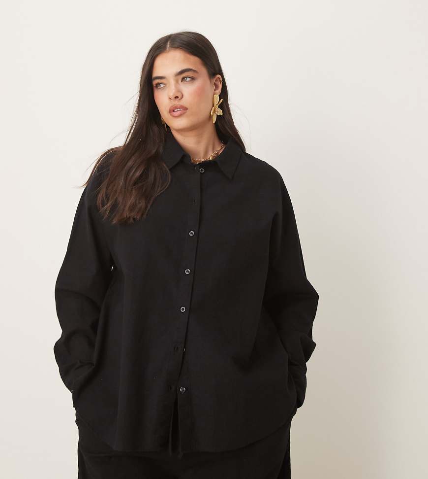ASOS DESIGN Curve - Oversize-Hemd in schwarzer Leinenoptik, Kombiteil von ASOS Curve