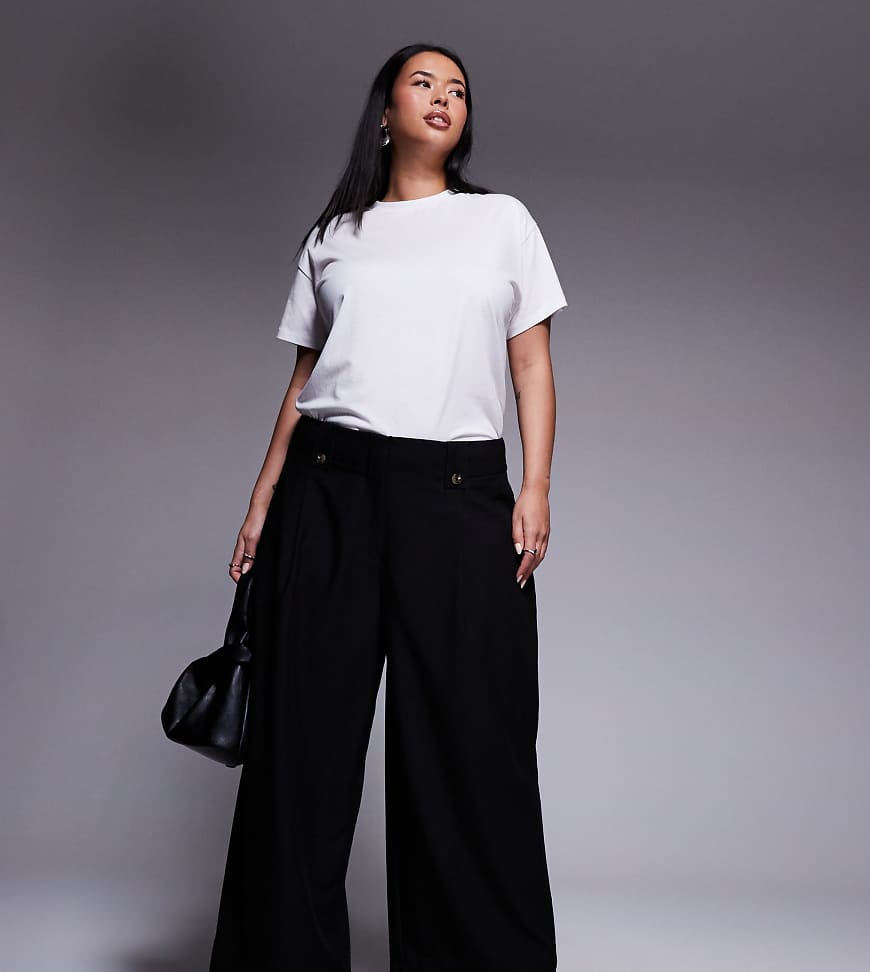 ASOS DESIGN Curve - Elegante Cropped-Hose in Schwarz mit Laschendetail ASOS DESIGN Curve - Elegante Cropped-Hose in Schwarz mit Laschendetail von ASOS DESIGN