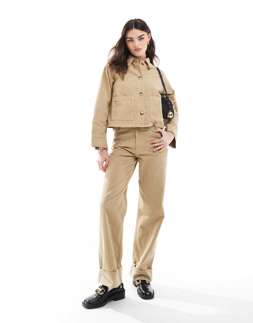 ASOS DESIGN - Dad-Jeans aus Cord-Denim in Steinbeige-Neutral ASOS DESIGN - Dad-Jeans aus Cord-Denim in Steinbeige-Neutral von ASOS DESIGN