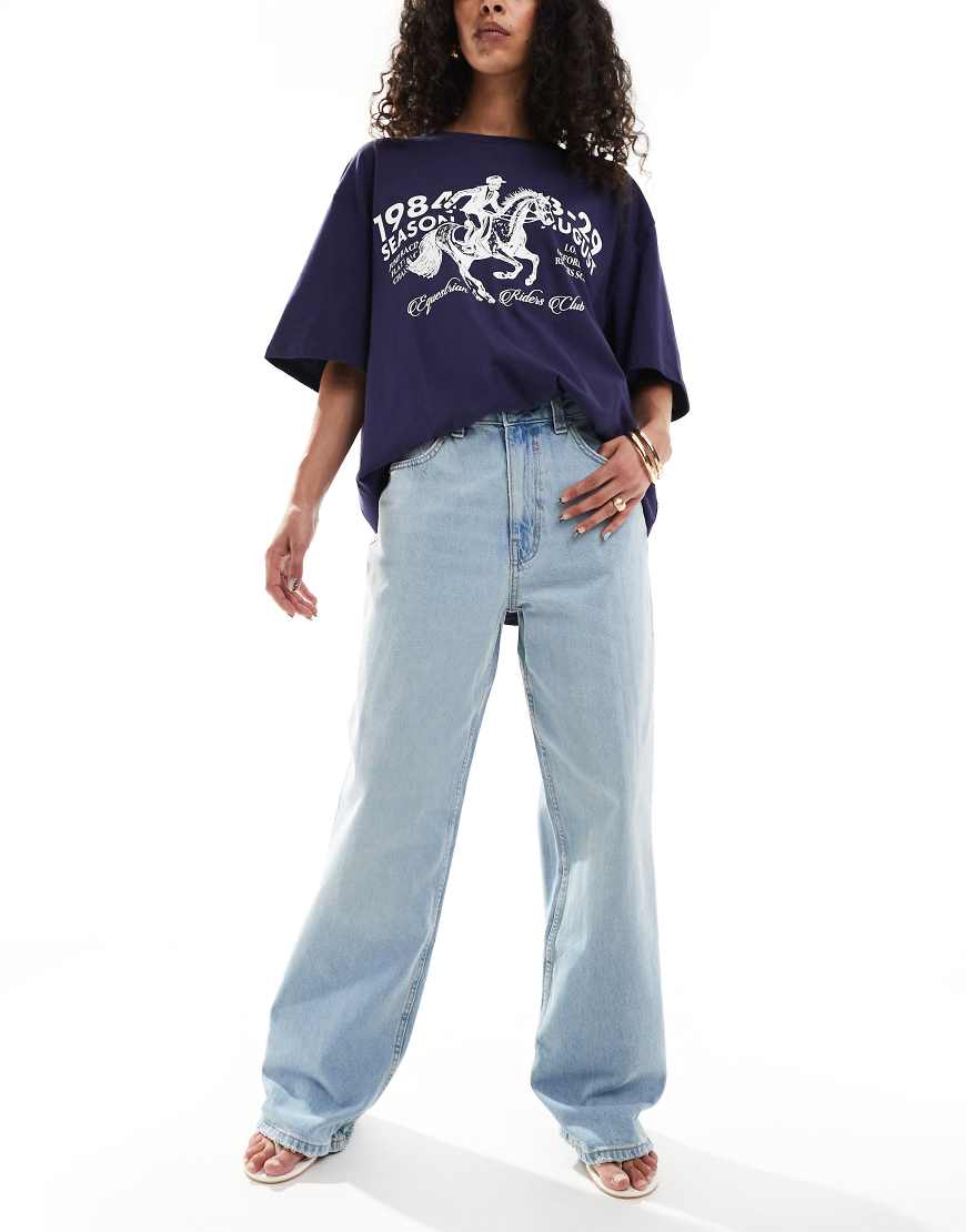 ASOS DESIGN - Dad-Jeans in heller Waschung mit weitem Bein-Blau ASOS DESIGN - Dad-Jeans in heller Waschung mit weitem Bein-Blau von ASOS DESIGN