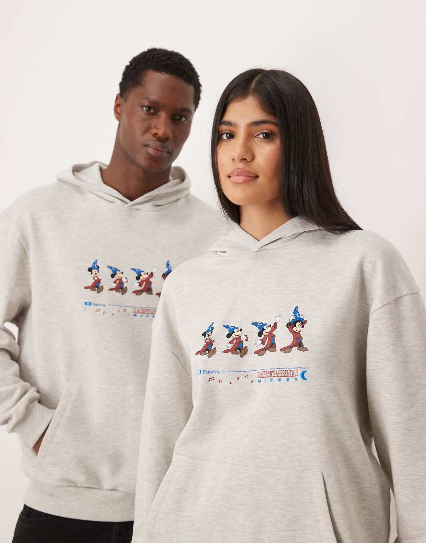 ASOS DESIGN - Disney Fantasia - Relaxed-Fit-Kapuzenpullover in meliertem Eisgrau mit Mickey-Mouse-Stickerei von ASOS DESIGN