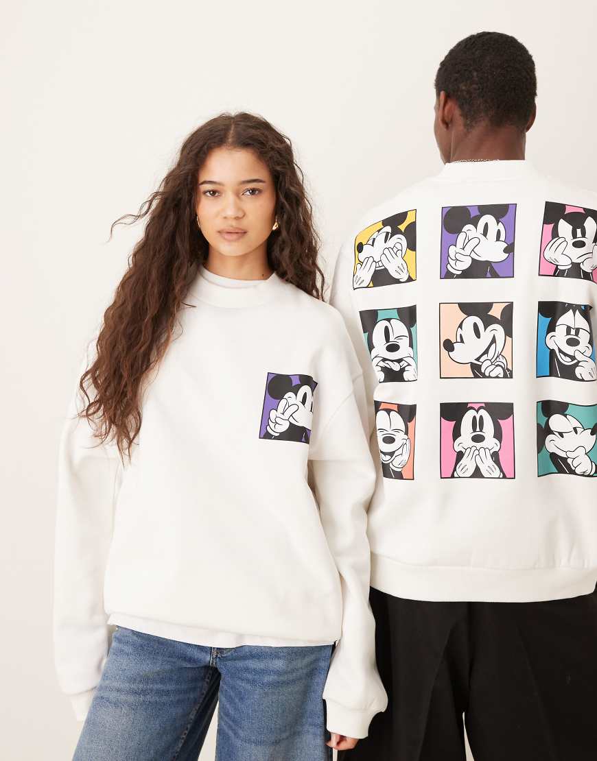 ASOS DESIGN - Disney - Kastiges Unisex-Sweatshirt in Weiß mit „Micky Maus"-Prints und Oversize-Schnitt ASOS DESIGN - Disney - Kastiges Unisex-Sweatshirt in Weiß mit „Micky Maus"-Prints und Oversize-Schnitt von ASOS DESIGN