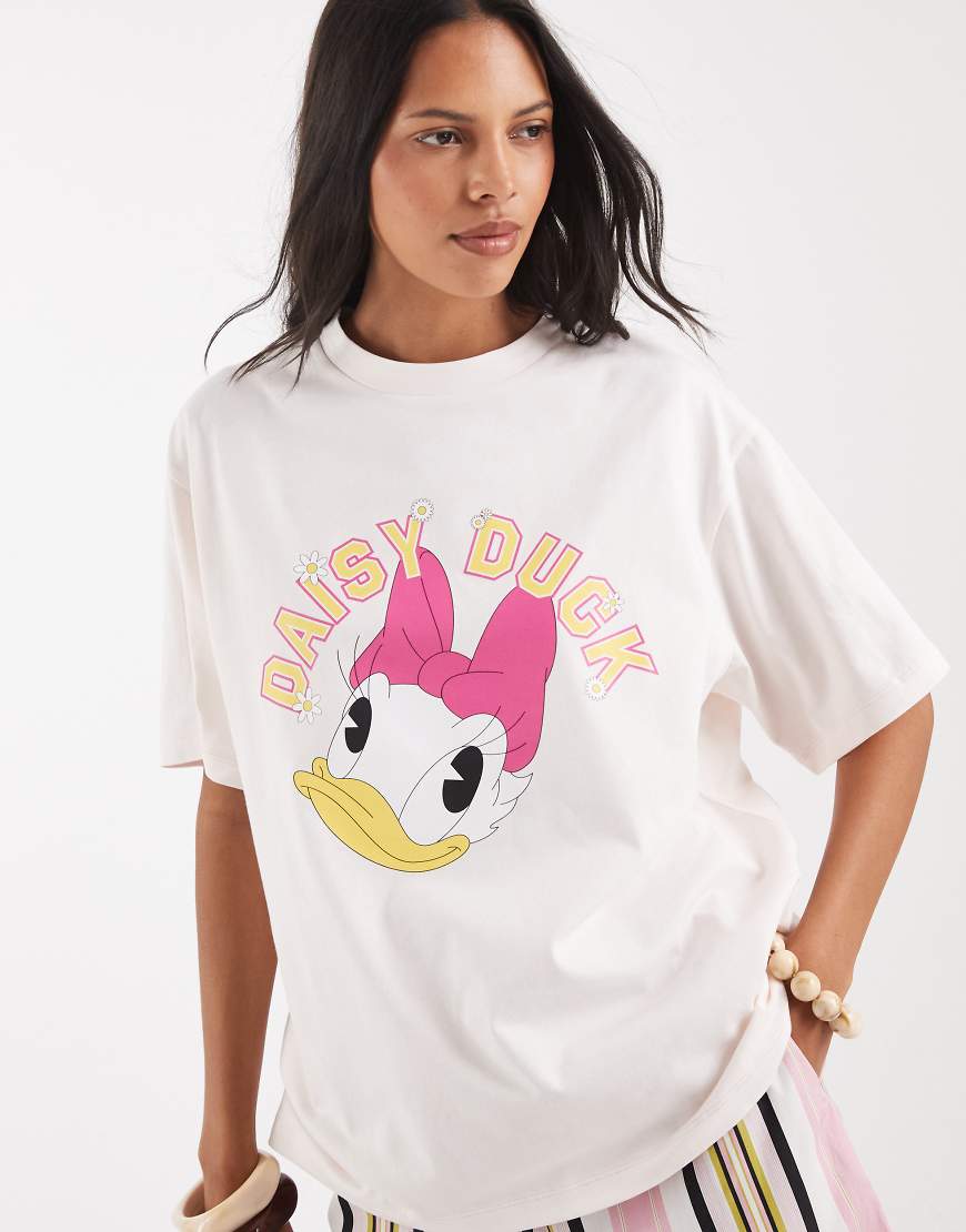 ASOS DESIGN - Disney - Oversize-T-Shirt in Rosa mit „Daisy Duck"-Print von ASOS DESIGN