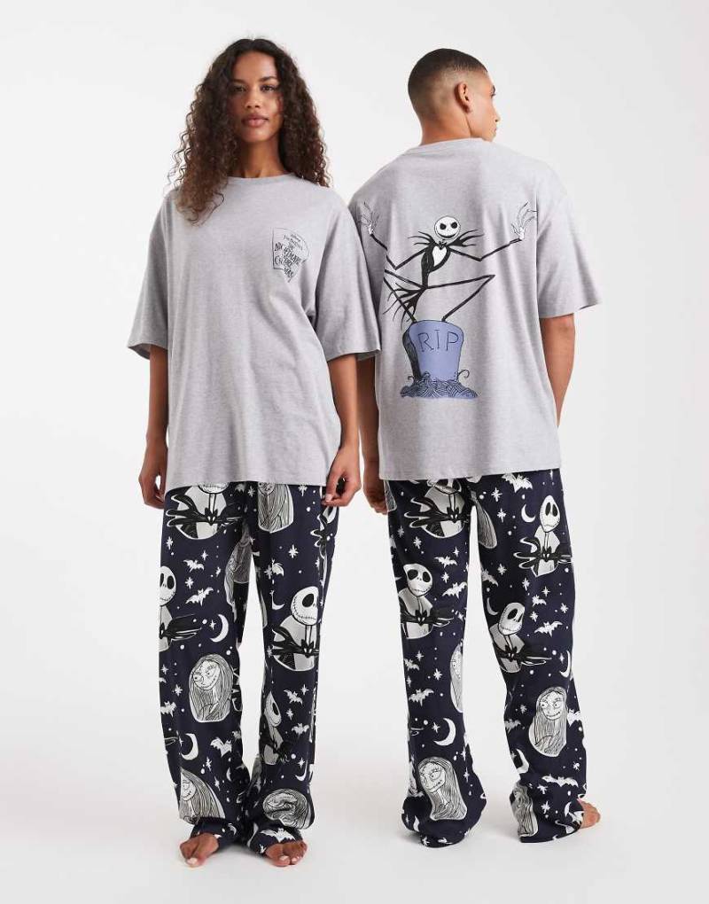 ASOS DESIGN - Disney - Pyjama in Schwarz mit „Nightmare Before Christmas"-Print von ASOS DESIGN