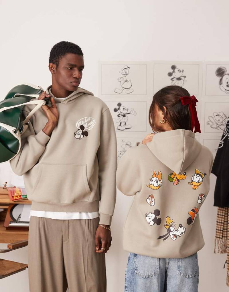 ASOS DESIGN - Disney - Unisex-Kapuzenpullover in dunklem Steinbeige mit Oversize-Schnitt und „Mickey and Friends"-Prints-Grau von ASOS DESIGN