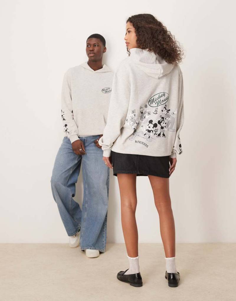 ASOS DESIGN - Disney - Unisex-Oversize-Kapuzenpullover in Grau meliert mit Mickey Mouse & Friends-Print-Weiß von ASOS DESIGN