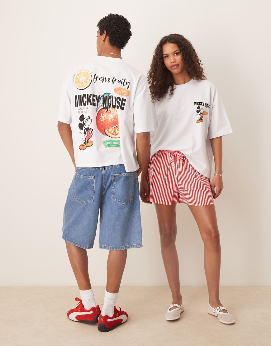 ASOS DESIGN - Disney - Unisex-T-Shirt in Weiß mit kastigem Oversize-Schnitt und „Mickey Mouse"-Obstprint ASOS DESIGN - Disney - Unisex-T-Shirt in Weiß mit kastigem Oversize-Schnitt und „Mickey Mouse"-Obstprint von ASOS DESIGN
