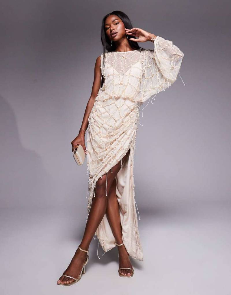 ASOS DESIGN - Drapiertes Maxikleid in Creme mit Perlen und Fransen-Weiß von ASOS DESIGN