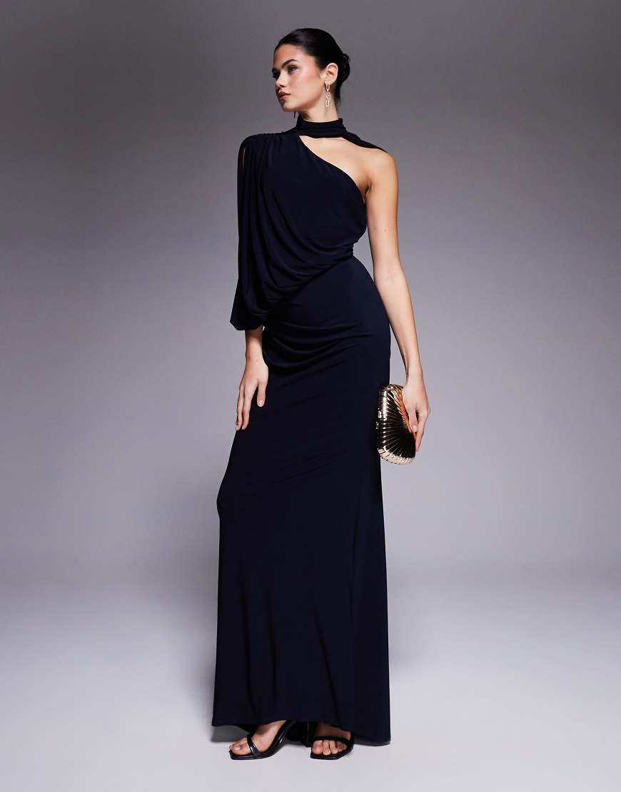 ASOS DESIGN - Drapiertes Maxikleid in Marineblau mit Cape-Detail und One-Shoulder-Träger von ASOS DESIGN