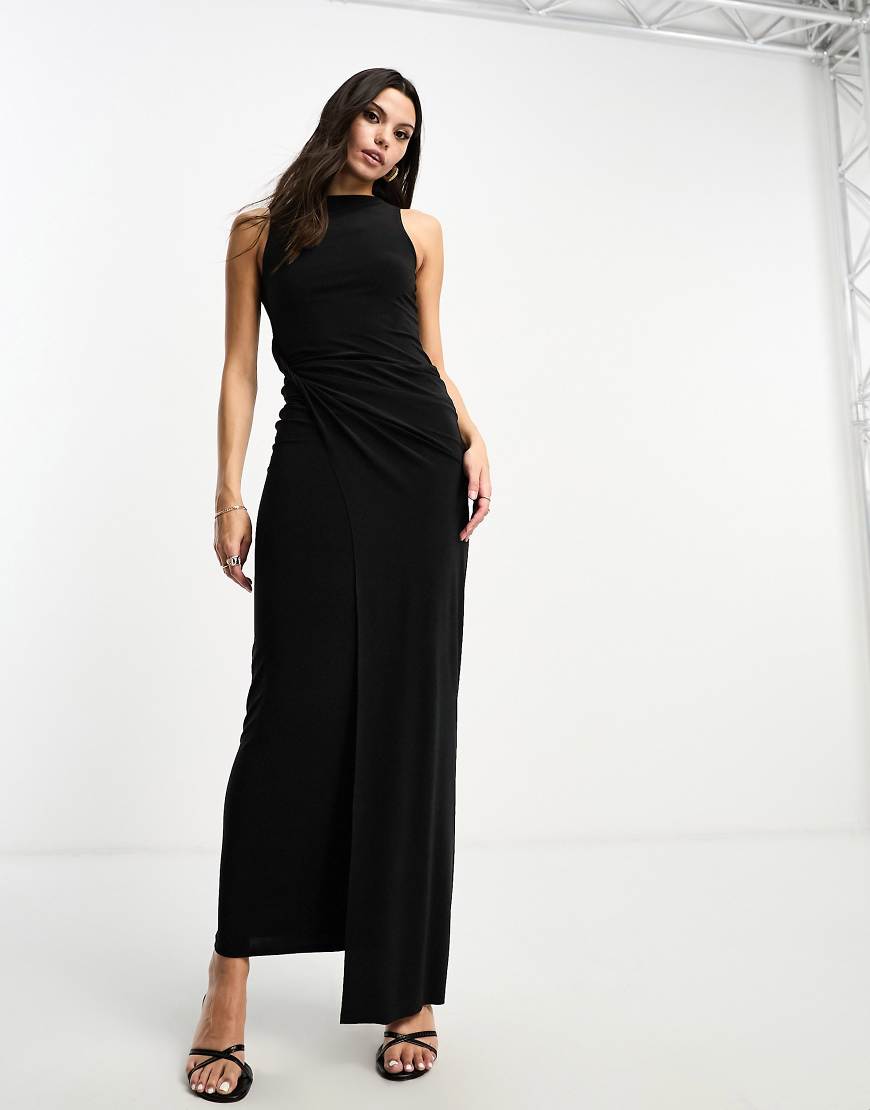 ASOS DESIGN - Drapiertes Maxikleid in Schwarz mit Schlitzausschnitt von ASOS DESIGN