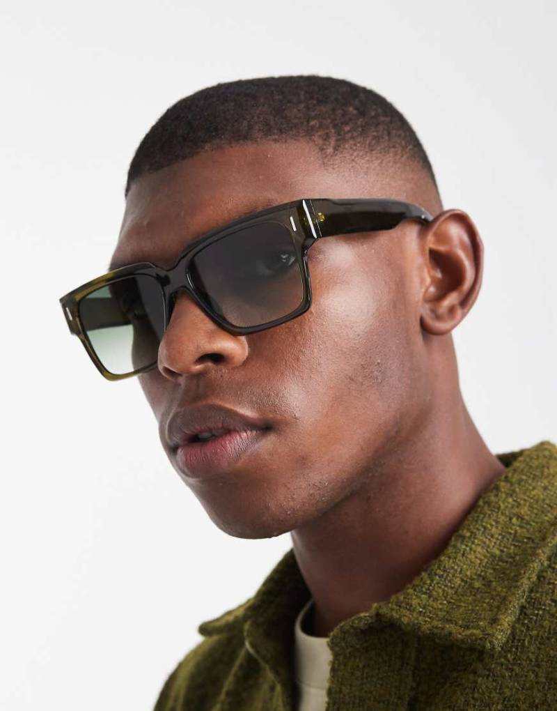 ASOS DESIGN - Eckige Sonnenbrille mit grünen Gläsern und kristallgrünem Rahmen von ASOS DESIGN
