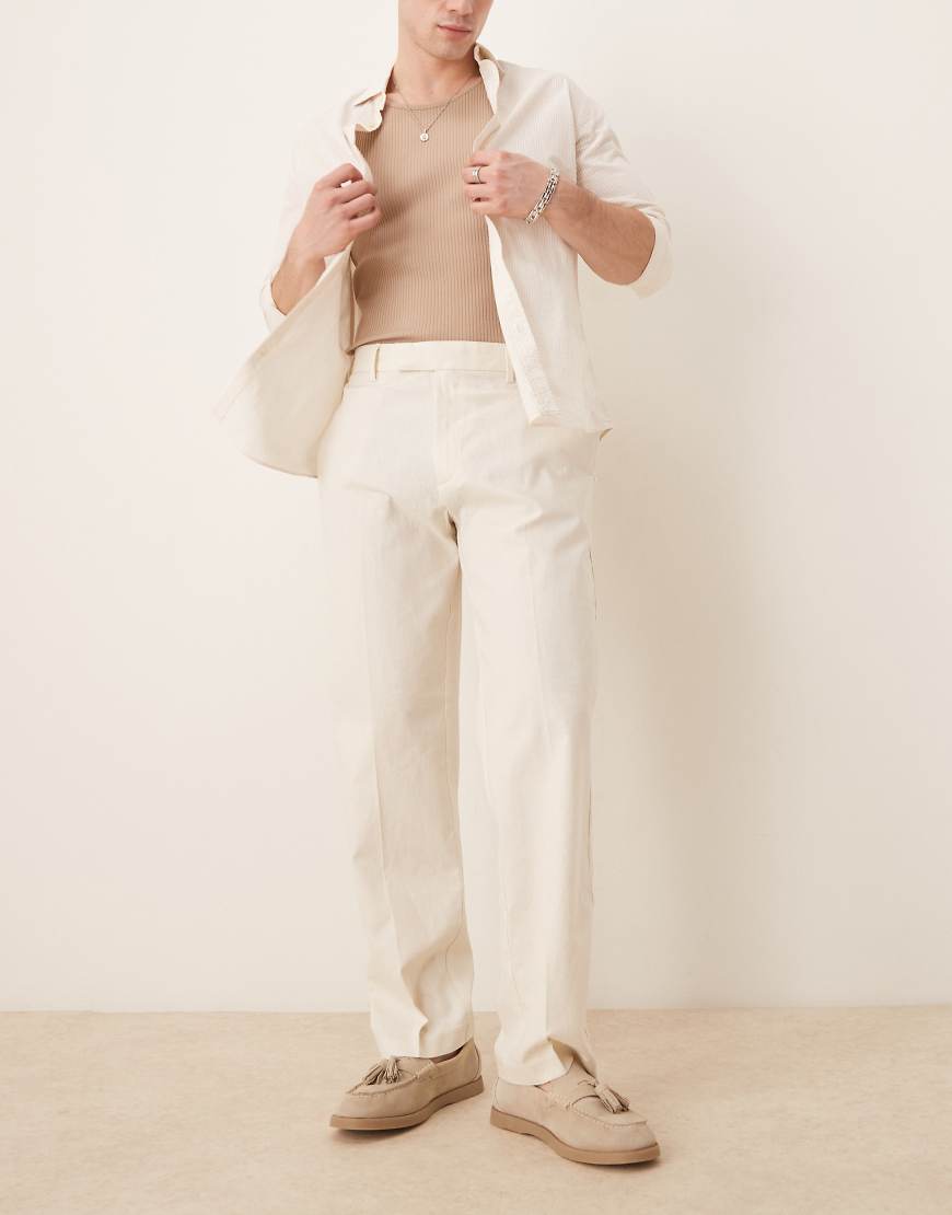ASOS DESIGN - Elegante, gerade geschnittene Hose aus Leinenmix in Ecru-Weiß von ASOS DESIGN