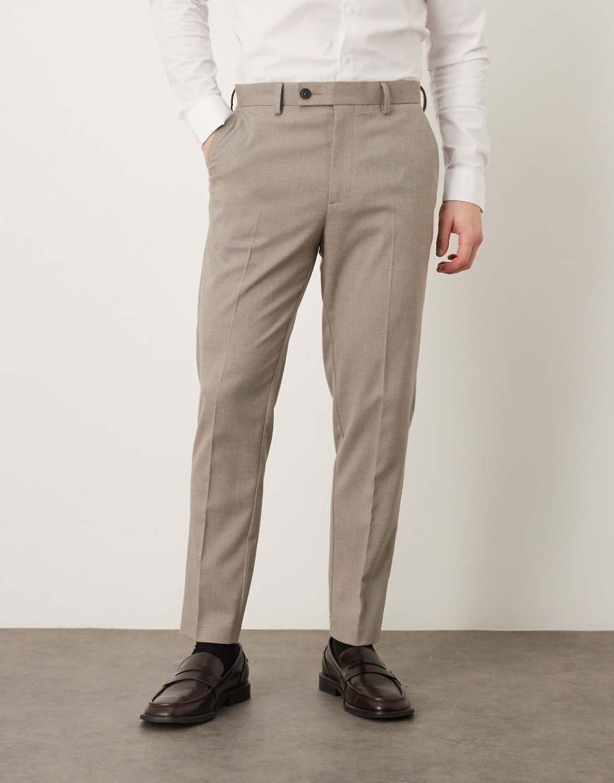 ASOS DESIGN - Elegante, schmal zulaufende Hose in Grau mit leichter Struktur von ASOS DESIGN
