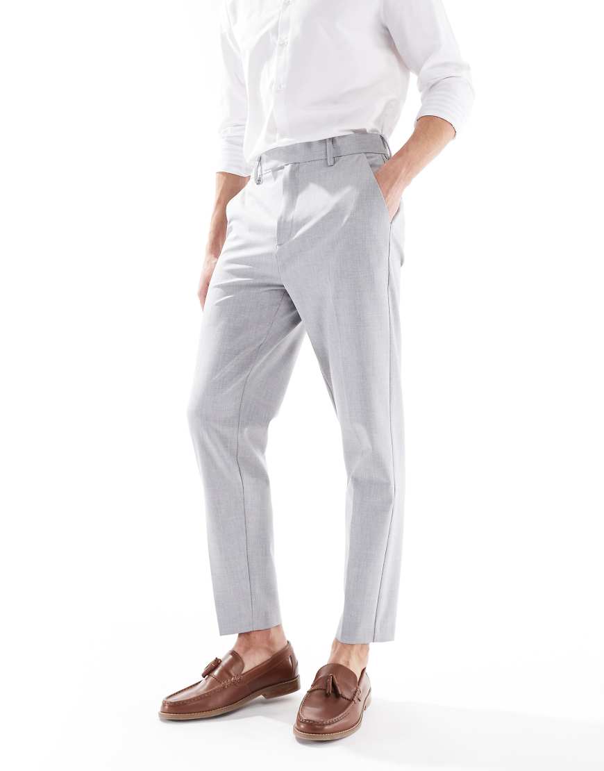 ASOS DESIGN - Elegante, schmal zulaufende Hose in Hellgrau von ASOS DESIGN