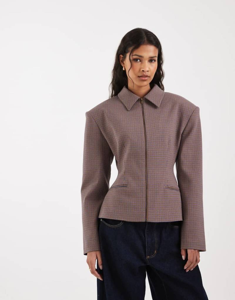 ASOS DESIGN - Elegante, taillierte Jacke mit Mikro-Karomuster und Reißverschluss-Bunt von ASOS DESIGN