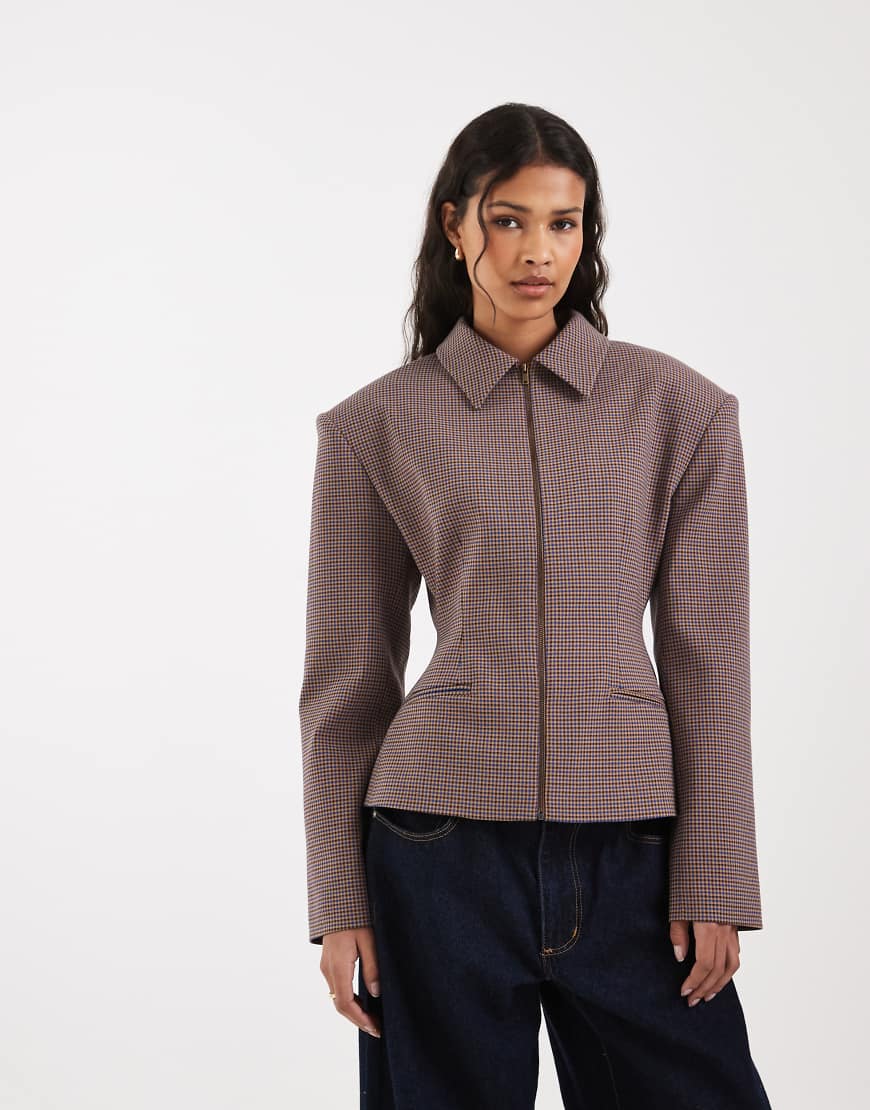 ASOS DESIGN - Elegante, taillierte Jacke mit Mikro-Karomuster und Reißverschluss-Bunt von ASOS DESIGN