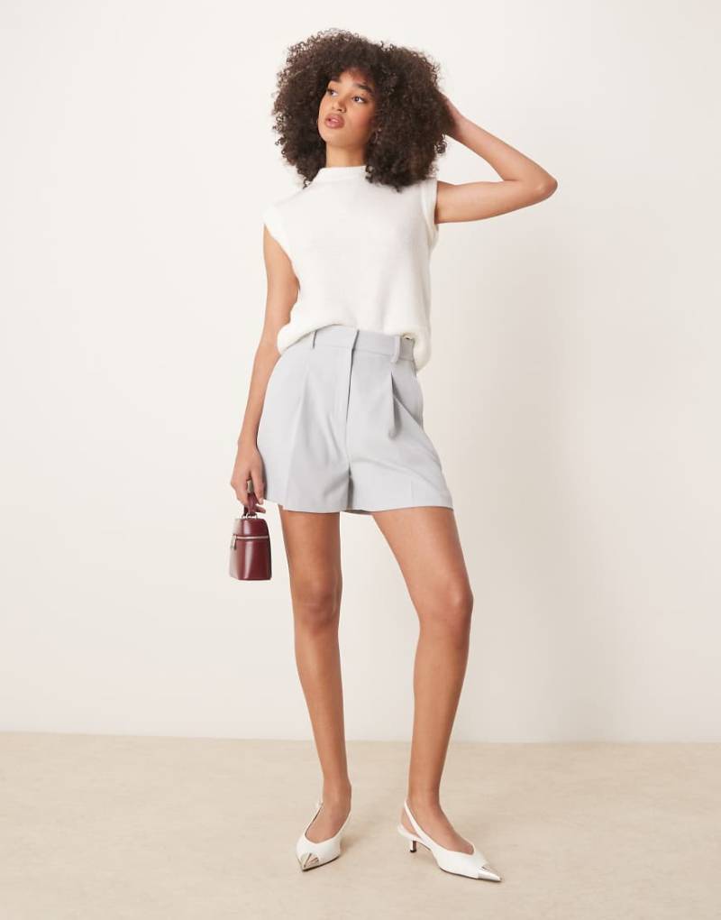 ASOS DESIGN - Elegante A-Linien-Shorts in Blau von ASOS DESIGN