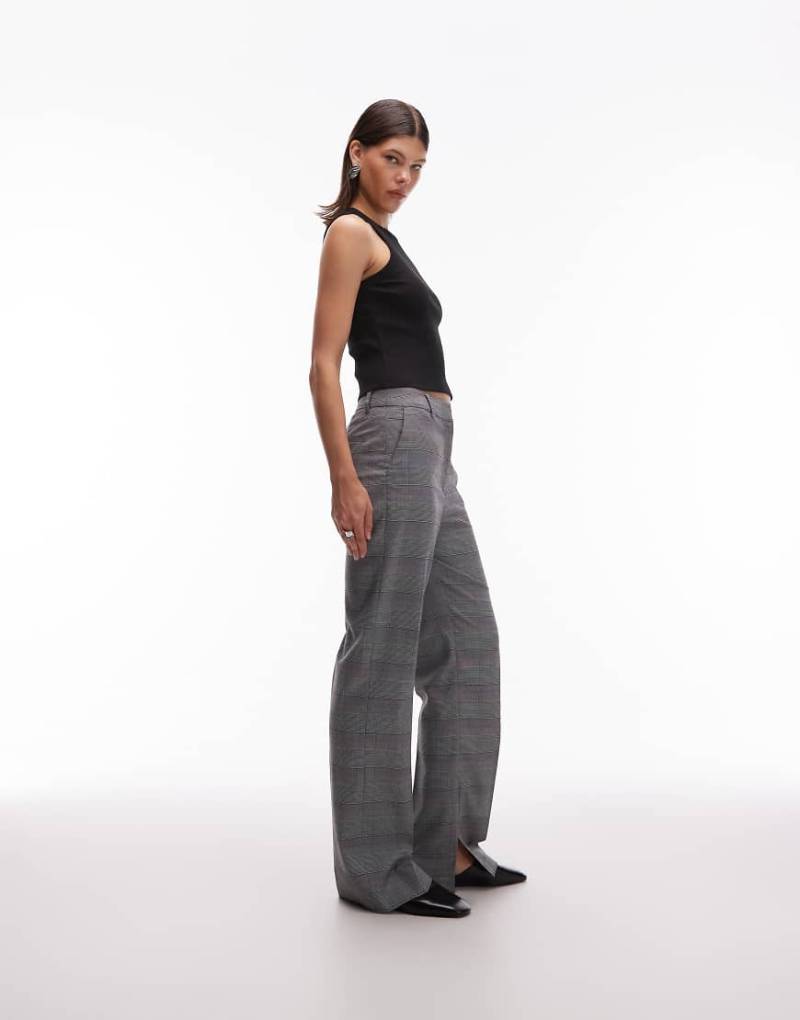 ASOS DESIGN - Elegante, karierte Relaxed-Fit-Anzughose in Schwarz-Weiß mit geradem Bein und hohem Bund-Bunt von ASOS DESIGN