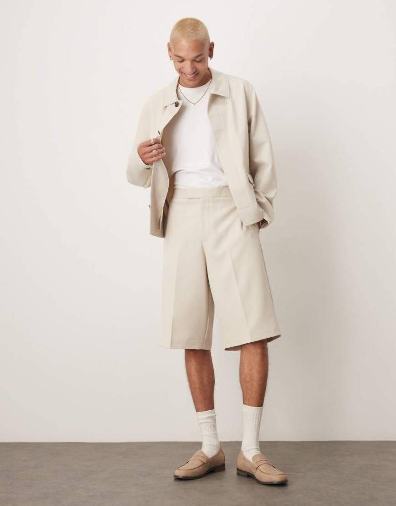 ASOS DESIGN - Elegante Bermuda-Shorts aus Twill in Steinbeige mit elastischem Bund, Kombiteil-Neutral von ASOS DESIGN