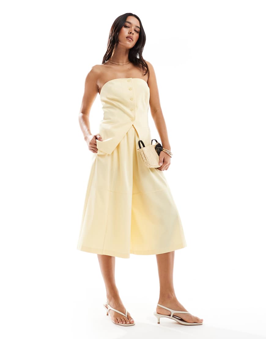 ASOS DESIGN - Elegante Bermuda-Shorts in Buttermlichgelb mit weitem Bein von ASOS DESIGN