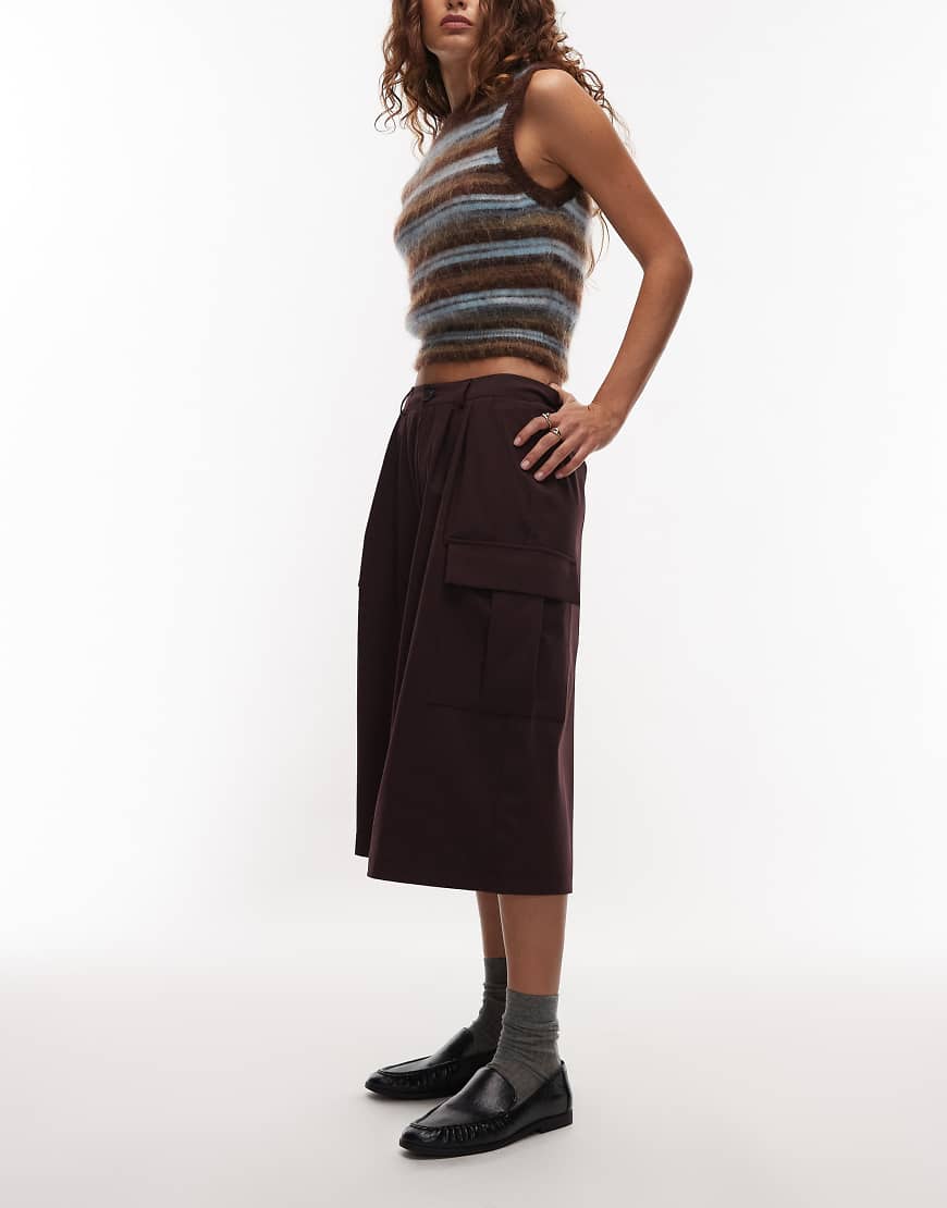 ASOS DESIGN - Elegante Cargohose in Pflaume mit 3/4-Länge-Lila von ASOS DESIGN