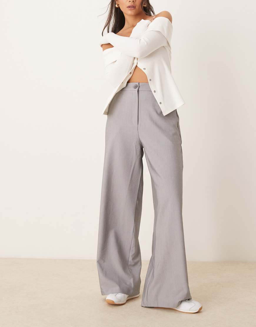ASOS DESIGN - Elegante Hose in Grau mit lockerem, geradem Schnitt-Schwarz von ASOS DESIGN