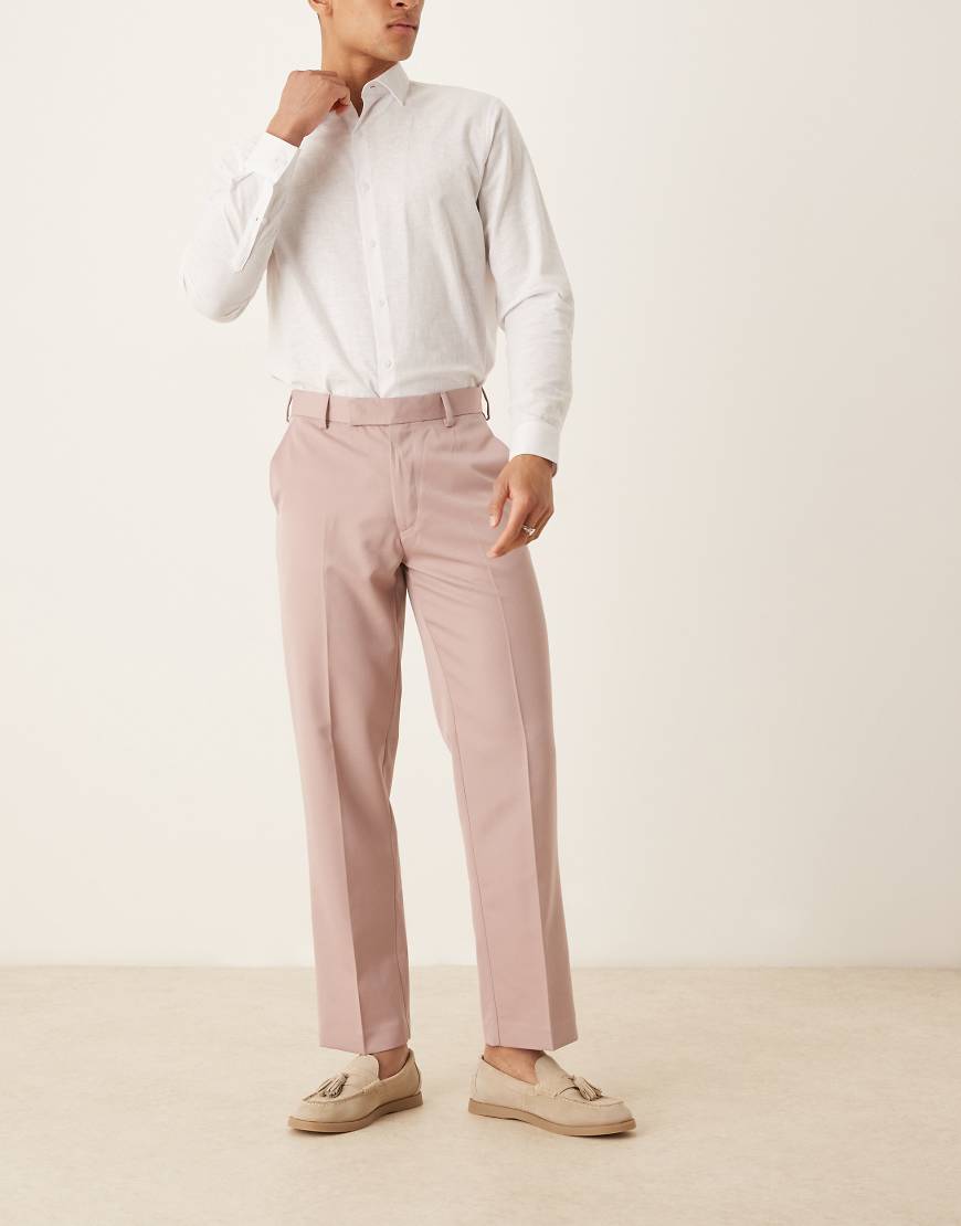 ASOS DESIGN - Elegante Hose in Staubrosa mit geradem Schnitt ASOS DESIGN - Elegante Hose in Staubrosa mit geradem Schnitt von ASOS DESIGN