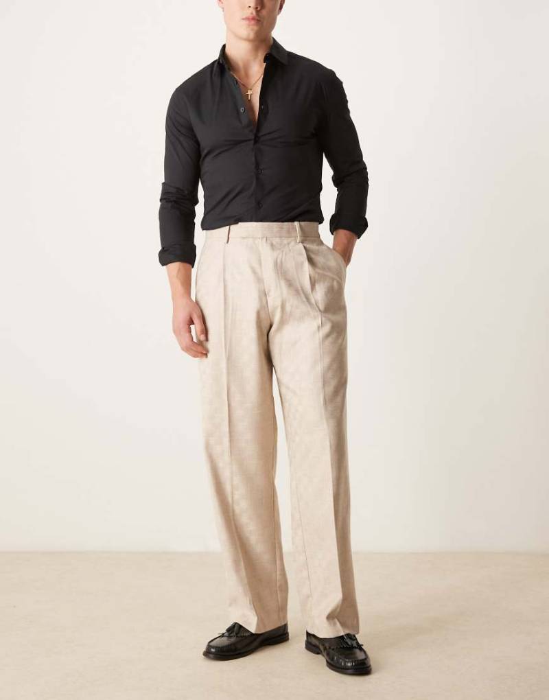 ASOS DESIGN - Elegante Jacquard-Hose in Steinbeige mit weitem Bein und Bügelfalte vorne-Neutral von ASOS DESIGN