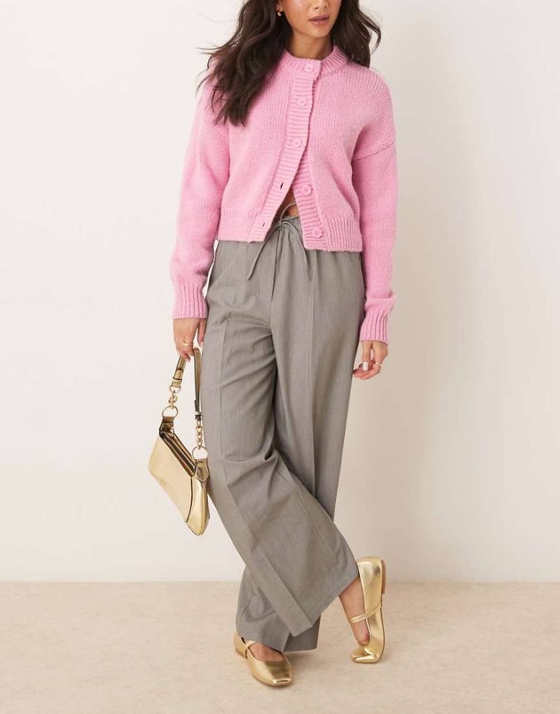 ASOS DESIGN - Elegante Schlupfhose in Grau von ASOS DESIGN