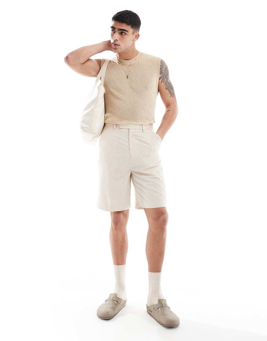 ASOS DESIGN - Elegante Shorts mit strukturierten Streifen in Leinenoptik-Bunt von ASOS DESIGN
