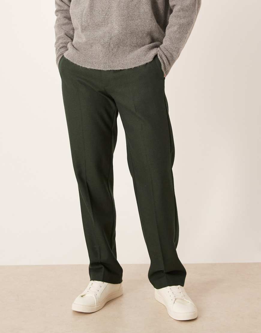 ASOS DESIGN - Elegante Straight-Leg-Hose in Grün mit Wollanteil und Fischgrätmuster von ASOS DESIGN