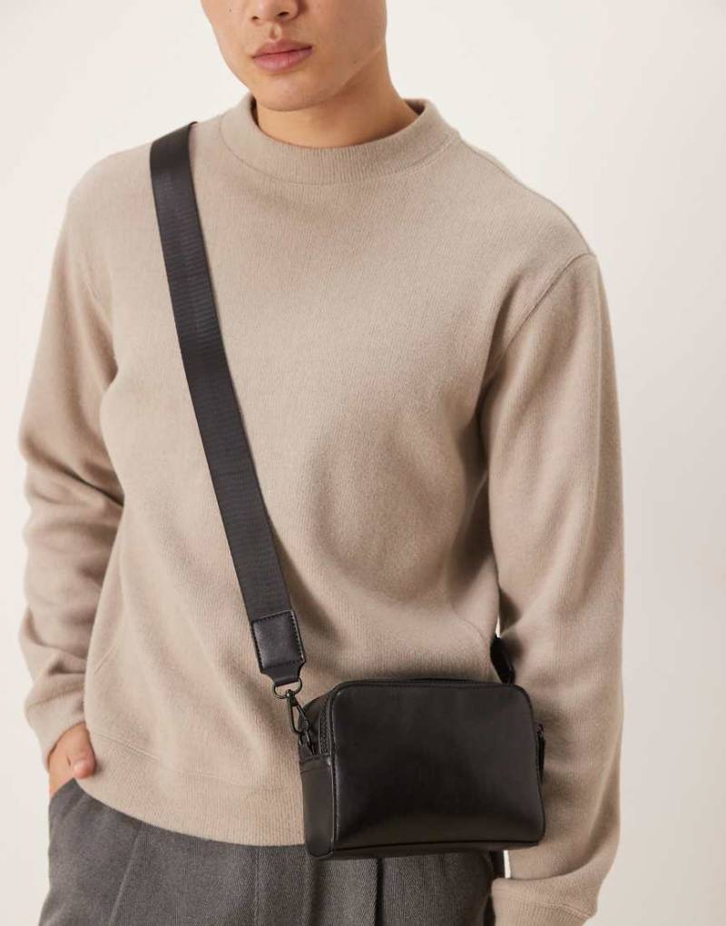 ASOS DESIGN - Elegante Umhängetasche in Schwarz von ASOS DESIGN