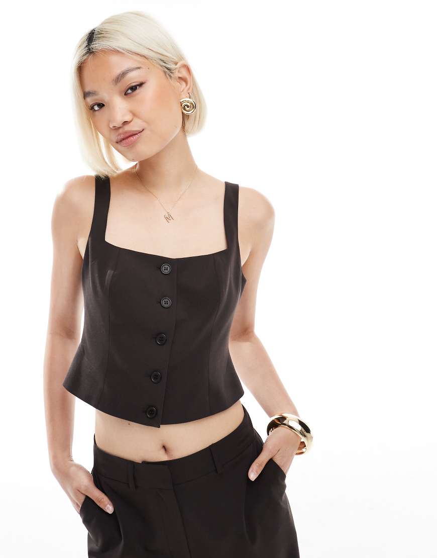 ASOS DESIGN - Elegante Weste in Schokobraun mit eckigem Ausschnitt, Kombiteil ASOS DESIGN - Elegante Weste in Schokobraun mit eckigem Ausschnitt, Kombiteil von ASOS DESIGN