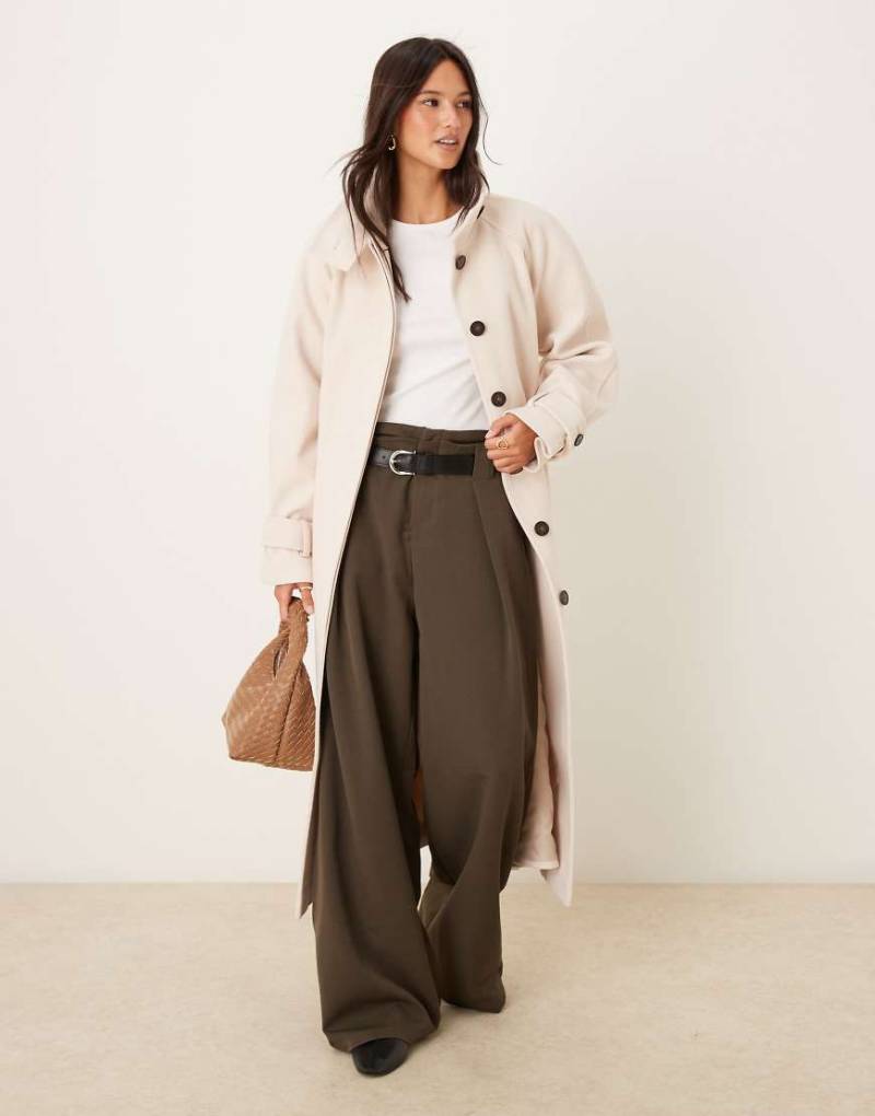 ASOS DESIGN - Eleganter Longline-Trenchcoat in Hellbeige mit Trichterkragen-Neutral von ASOS DESIGN