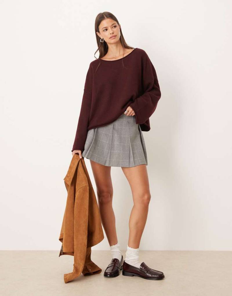 ASOS DESIGN - Eleganter kurzer Faltenrock in Grau kariert von ASOS DESIGN