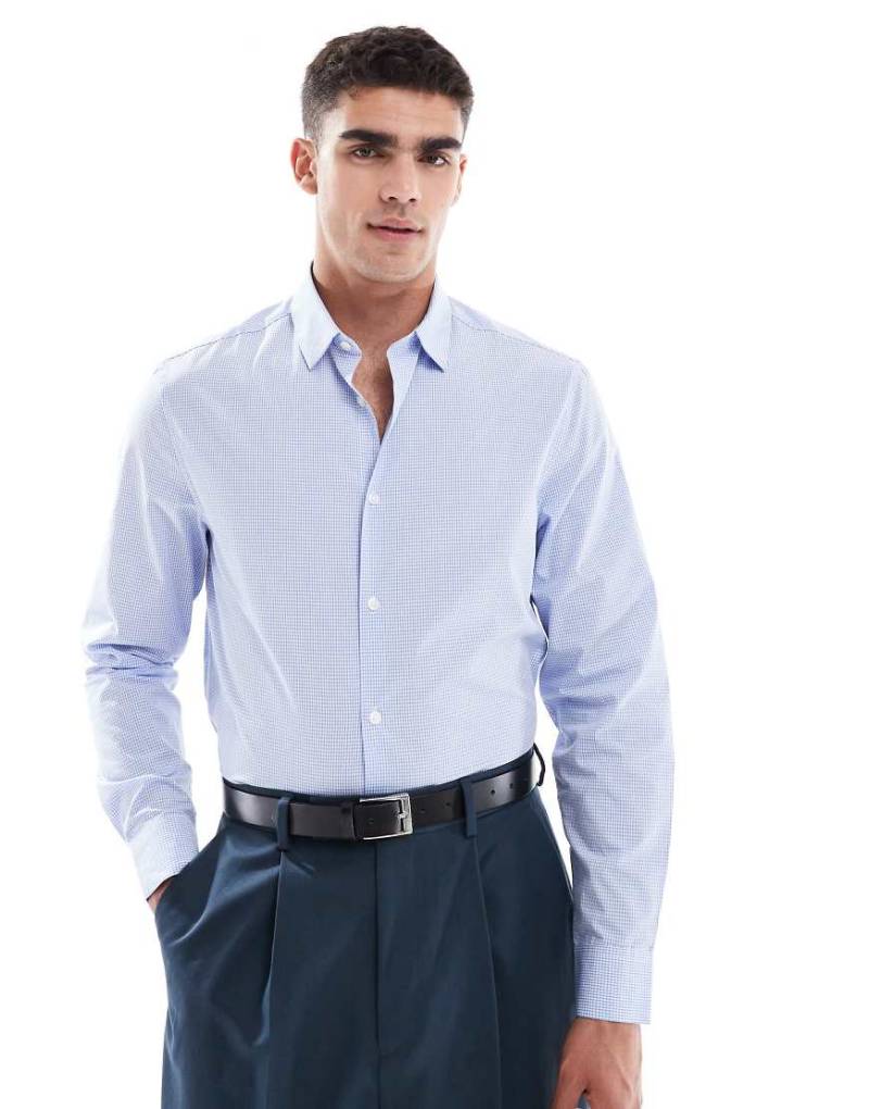 ASOS DESIGN - Elegantes Regular-Fit-Hemd in kariertem Blau von ASOS DESIGN