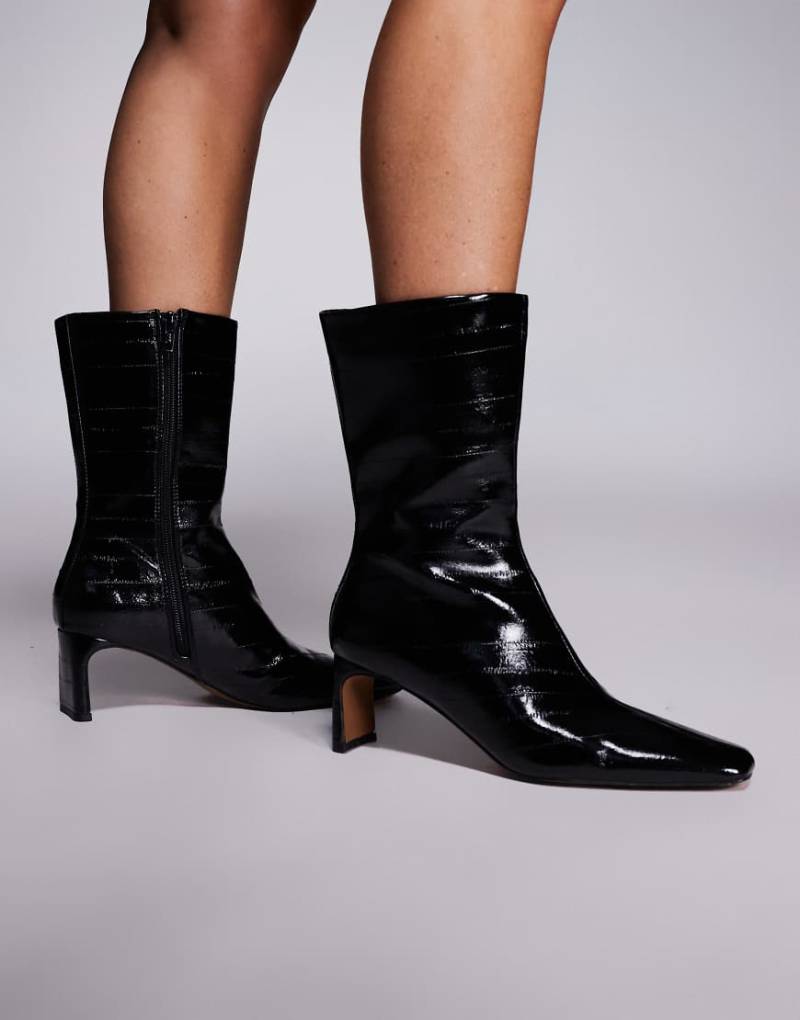 ASOS DESIGN - Eliza - Ankle Boots in der Farbe Black Eel mit zurückgesetztem Absatz-Schwarz von ASOS DESIGN