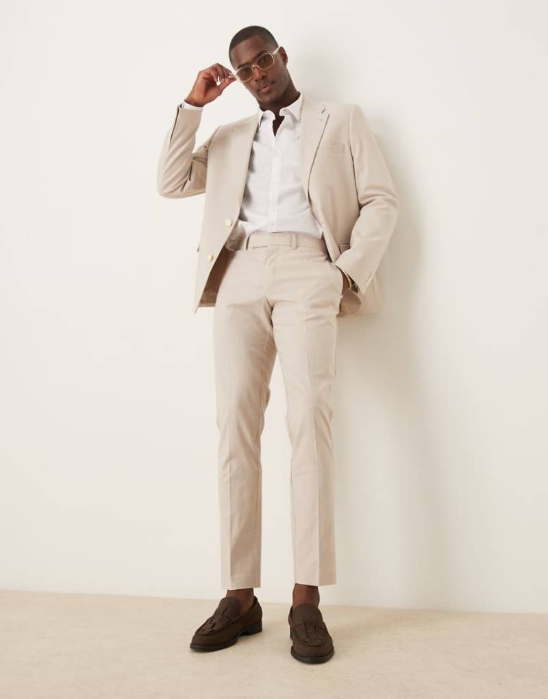 ASOS DESIGN - Eng geschnittene Anzughose aus Leinenmix in Steinbeige-Neutral von ASOS DESIGN