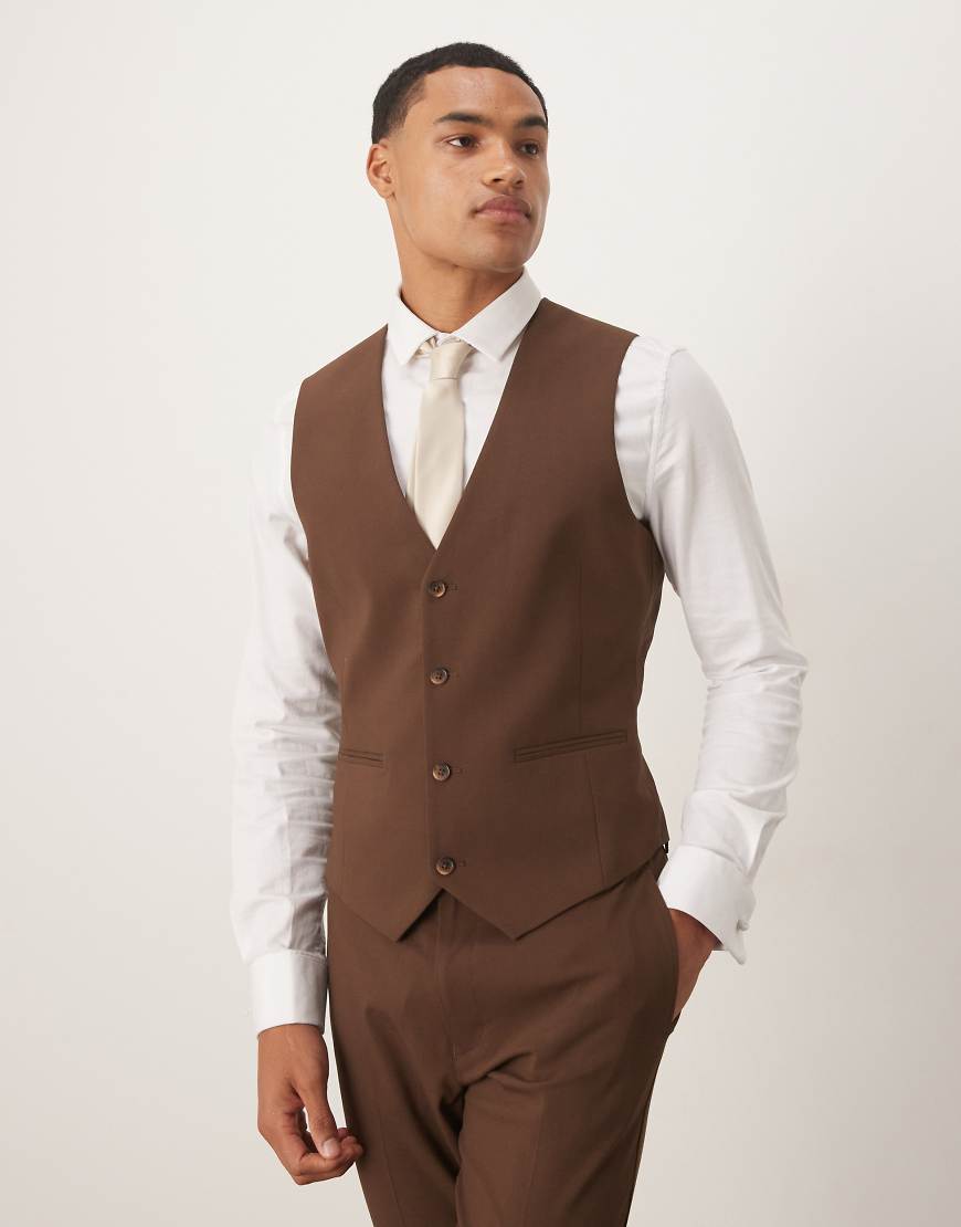 ASOS DESIGN - Eng geschnittene Anzugweste in Dunkelbraun von ASOS DESIGN