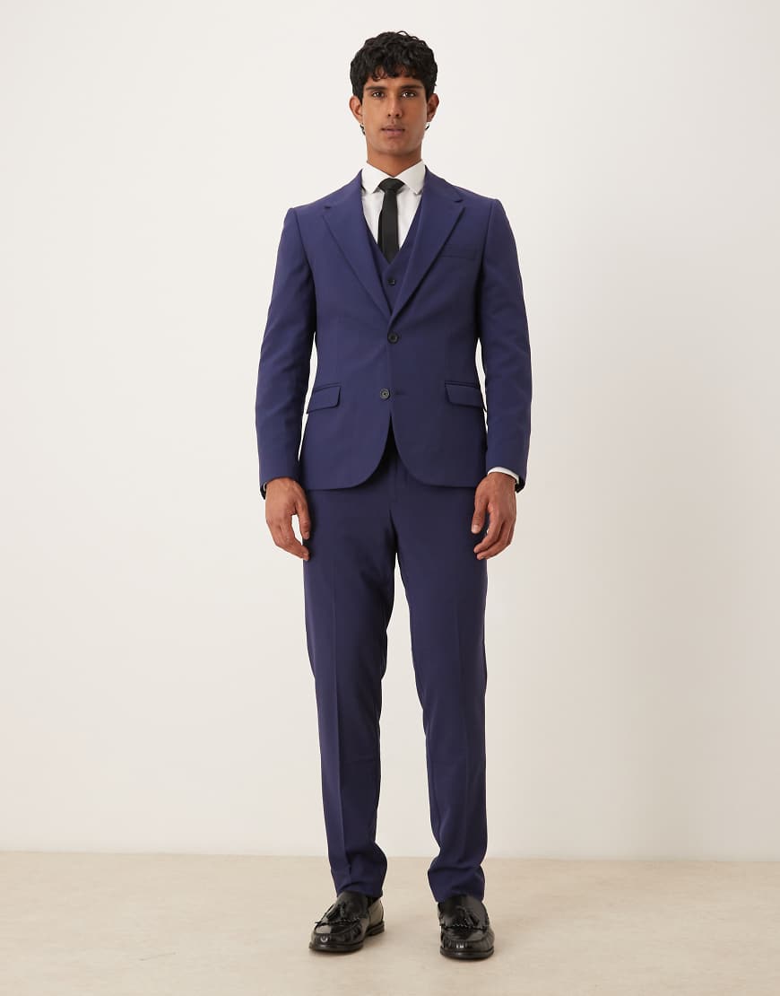 ASOS DESIGN - Eng geschnittene Stretch-Anzughose in Marineblau von ASOS DESIGN