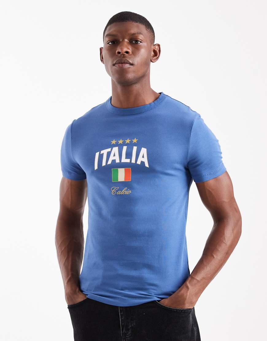 ASOS DESIGN - Eng sitzendes Oversize-T-Shirt in Blau mit „Italia"-Grafik-Marineblau von ASOS DESIGN