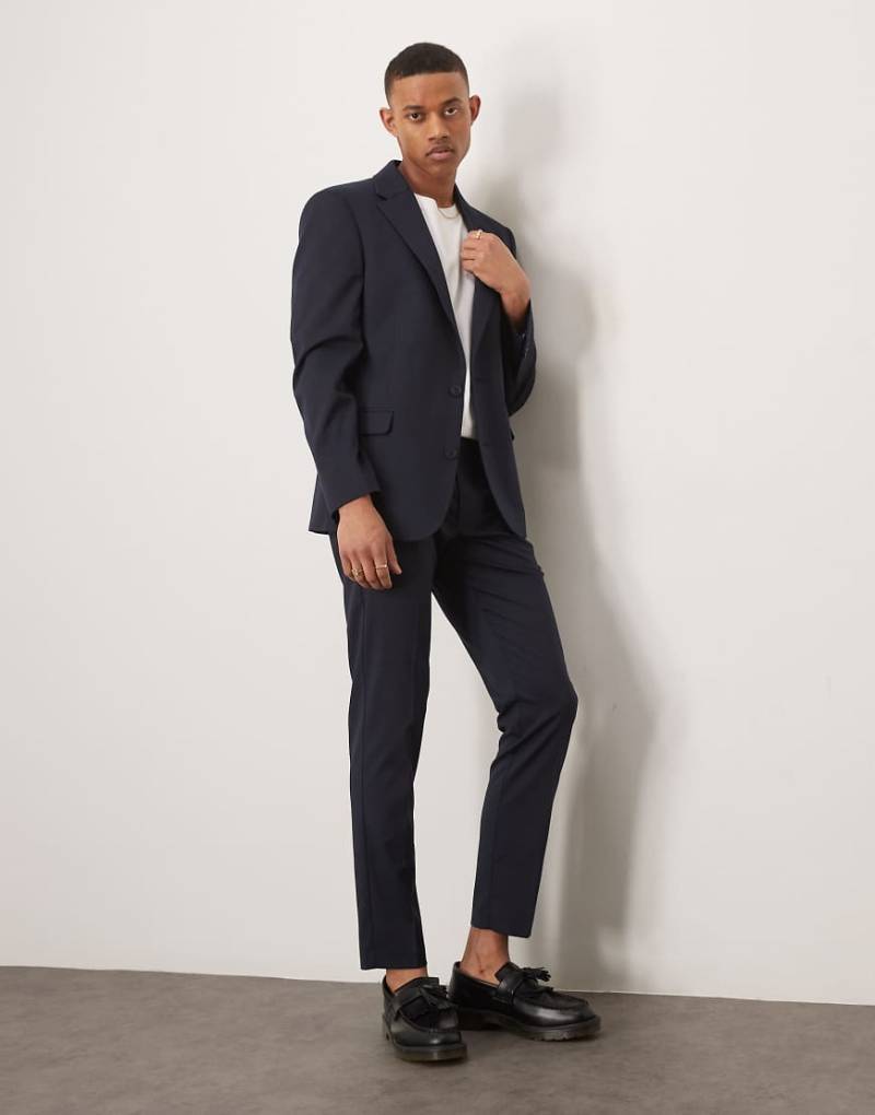ASOS DESIGN - Enge Anzugjacke in Marineblau von ASOS DESIGN