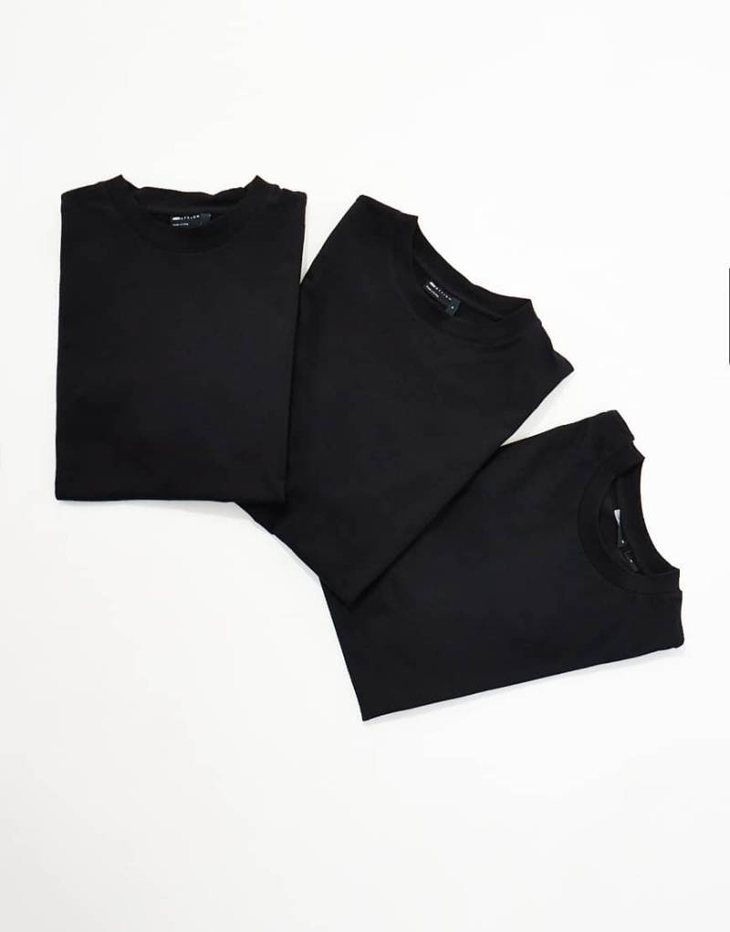 ASOS DESIGN - 3er-Pack Relaxed Fit Basic-T-Shirts in Schwarz mit Rundhalsausschnitt von ASOS DESIGN