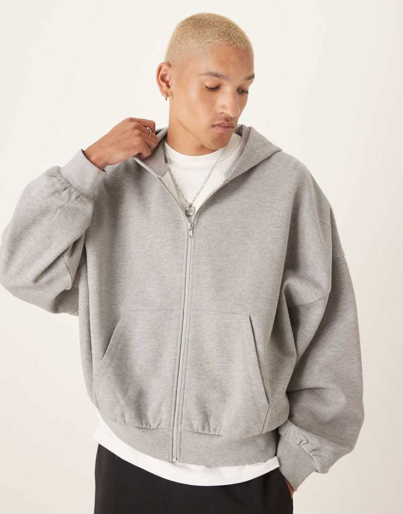 ASOS DESIGN - Essentials - Kastige Kapuzenjacke in meliertem Grau mit Reißverschluss und extremem Oversize-Schnitt ASOS DESIGN - Essentials - Kastige Kapuzenjacke in meliertem Grau mit Reißverschluss und extremem Oversize-Schnitt von ASOS DESIGN