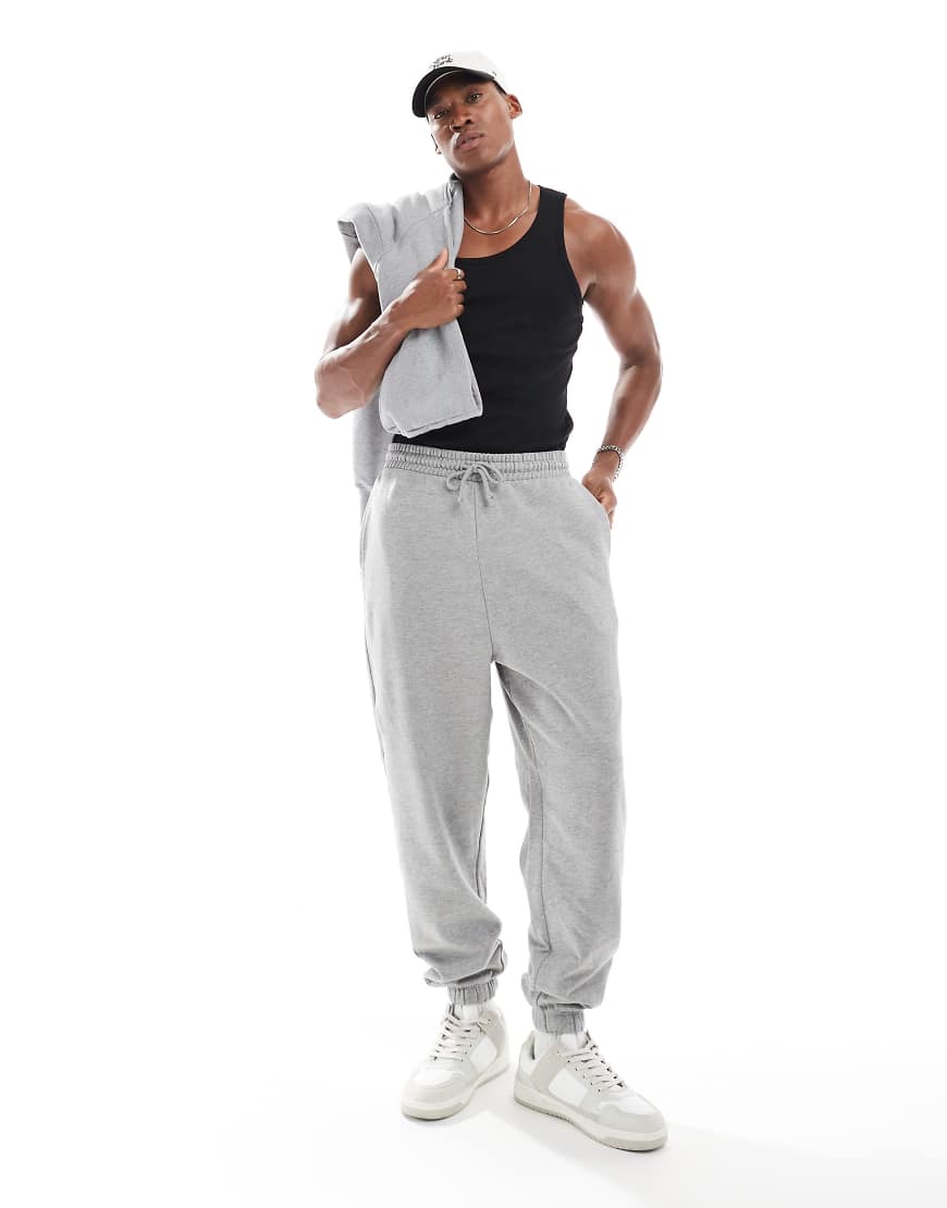 ASOS DESIGN - Essential - Oversize-Jogginghose in Grau meliert von ASOS DESIGN