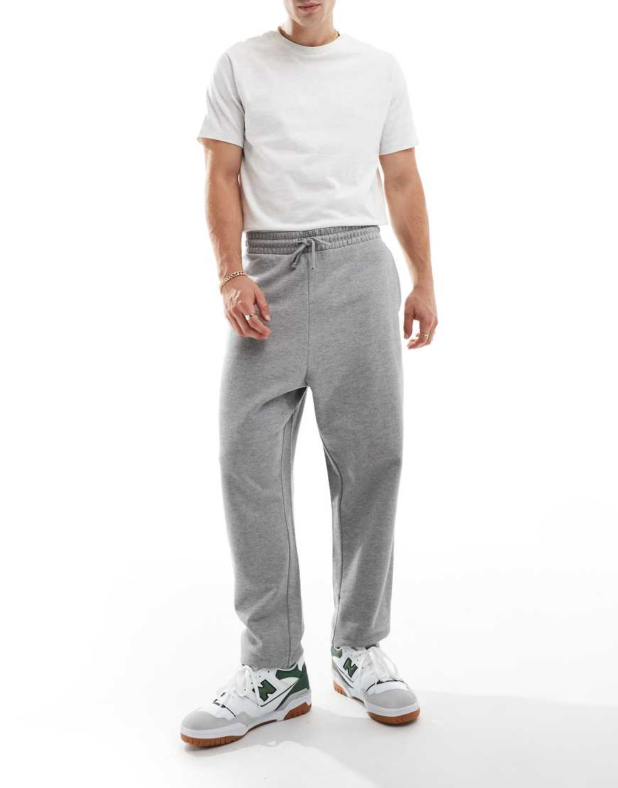 ASOS DESIGN - Essential - Oversize-Jogginghose in Grau meliert ASOS DESIGN - Essential - Oversize-Jogginghose in Grau meliert von ASOS DESIGN